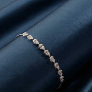 Elegant Silver Adjustable Bracelet